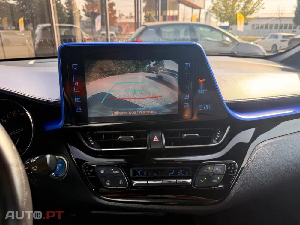 Toyota C-HR 1.8 Hybrid Exclusive