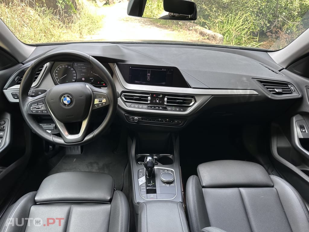 BMW 216 d Line Sport