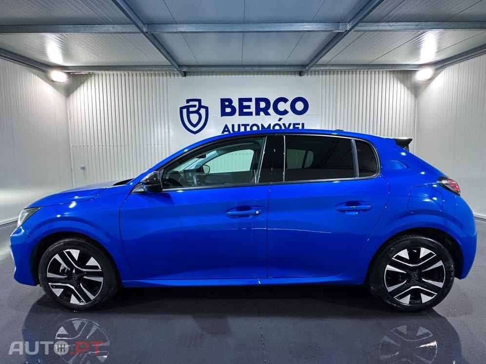 Peugeot 208 1.2 Hybrid Allure e-DCS6