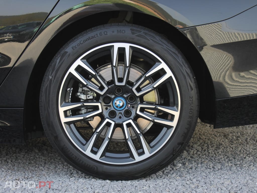 BMW 530 e Pack Desportivo M