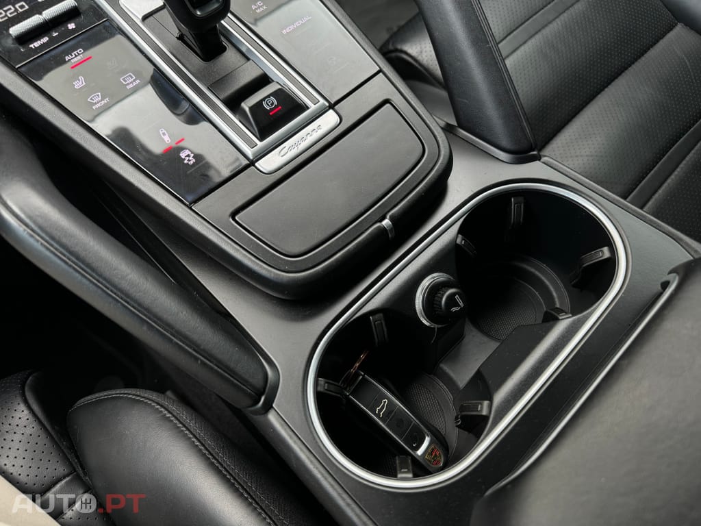 Porsche Cayenne E-Hybrid Tiptronic S