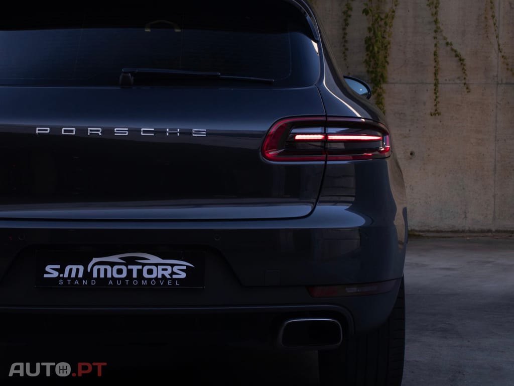 Porsche Macan PDK
