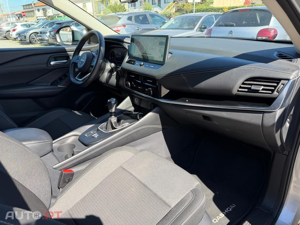 Nissan Qashqai 1.3 DIG-T N-Connecta LED