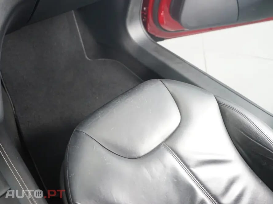 Tesla Model S 85
