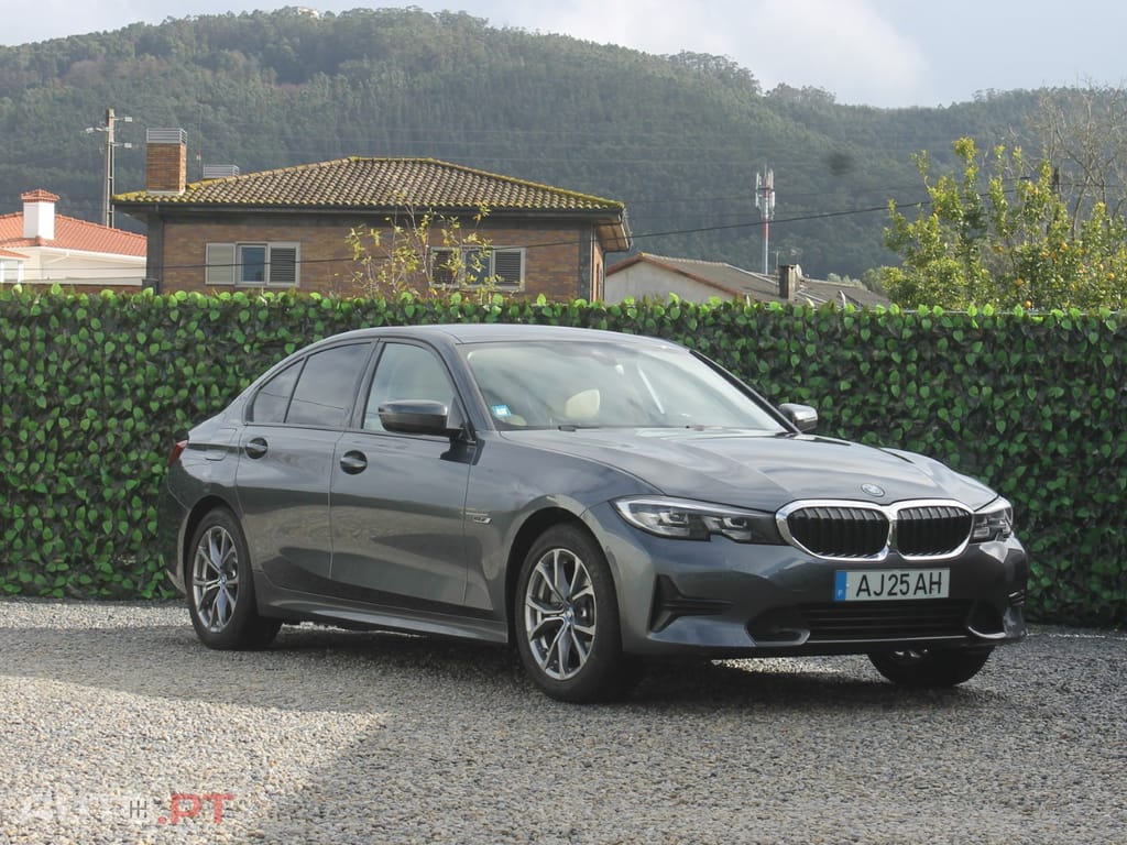 BMW 320 e Line Sport Auto