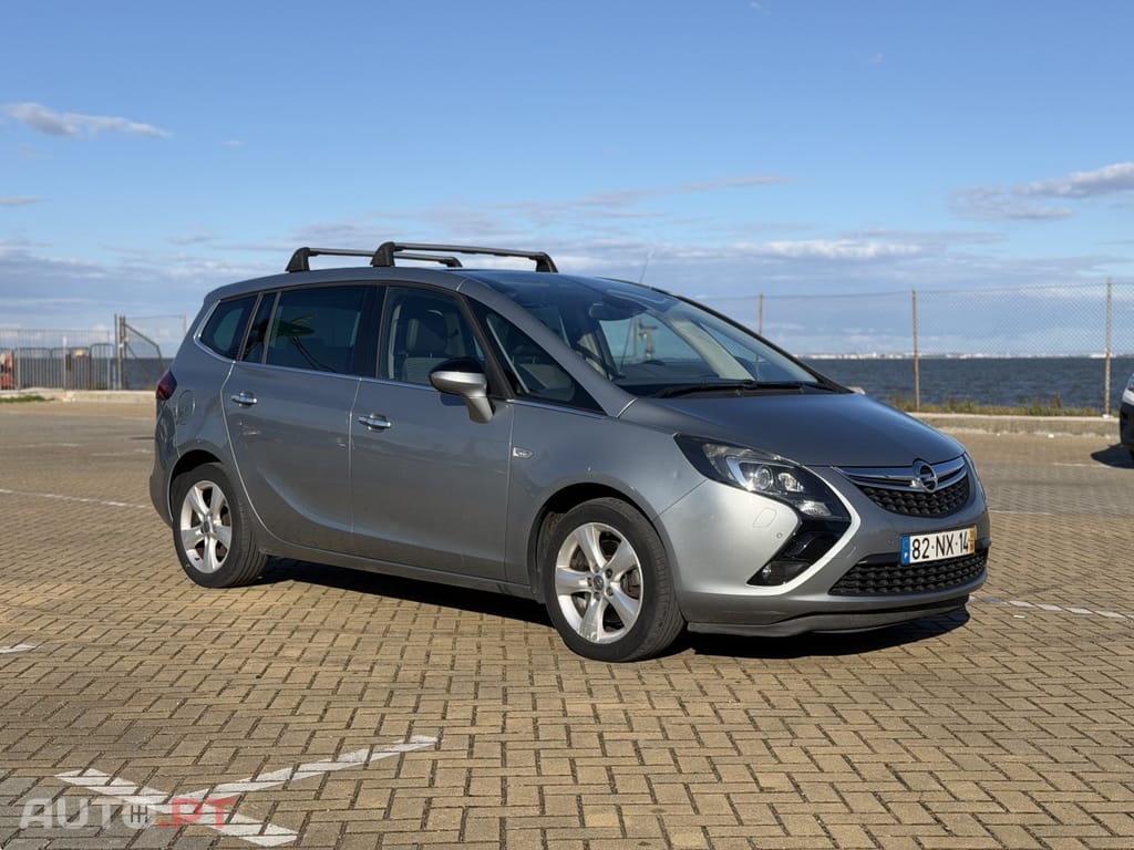 Opel Zafira 2.0 CDTi Cosmo