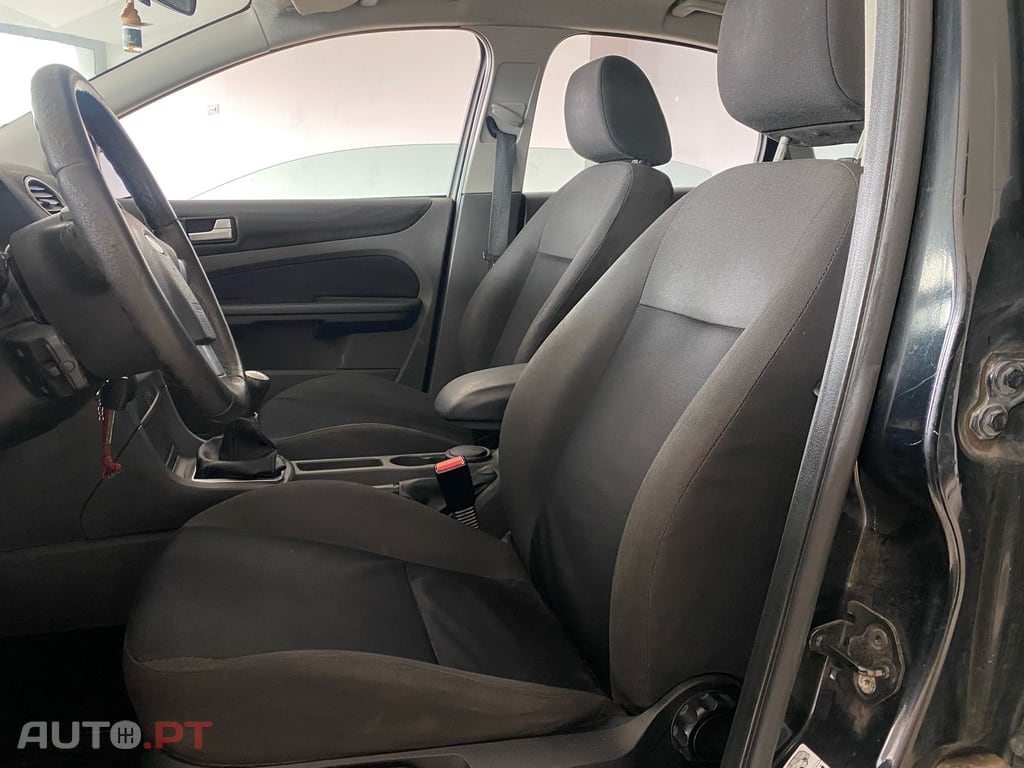 Ford Focus 1.6 TDCI CONNECTION