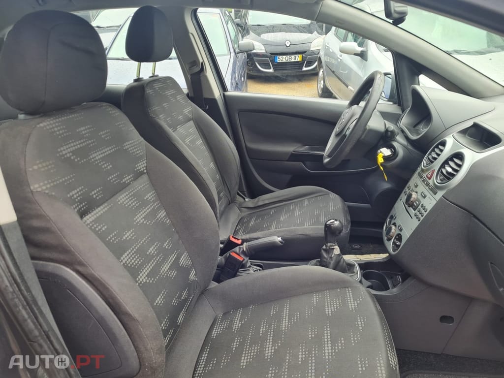 Opel Corsa 1.2 Enjoy S/S