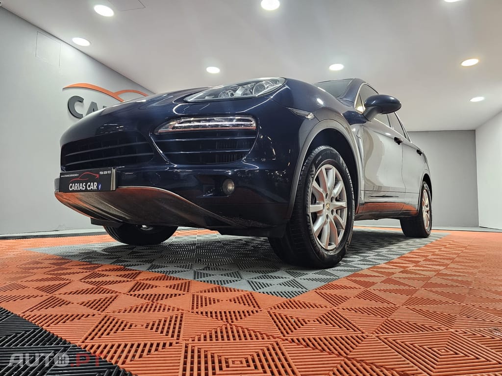 Porsche Cayenne Tiptronic