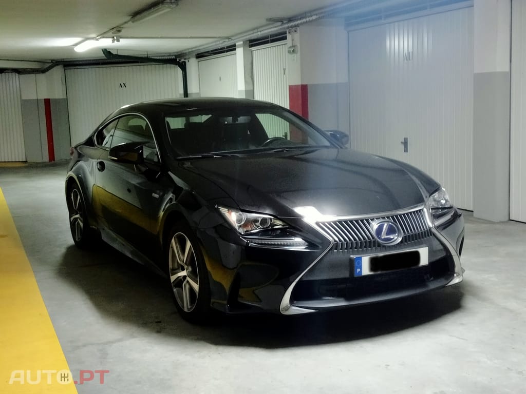 Lexus RC 300h