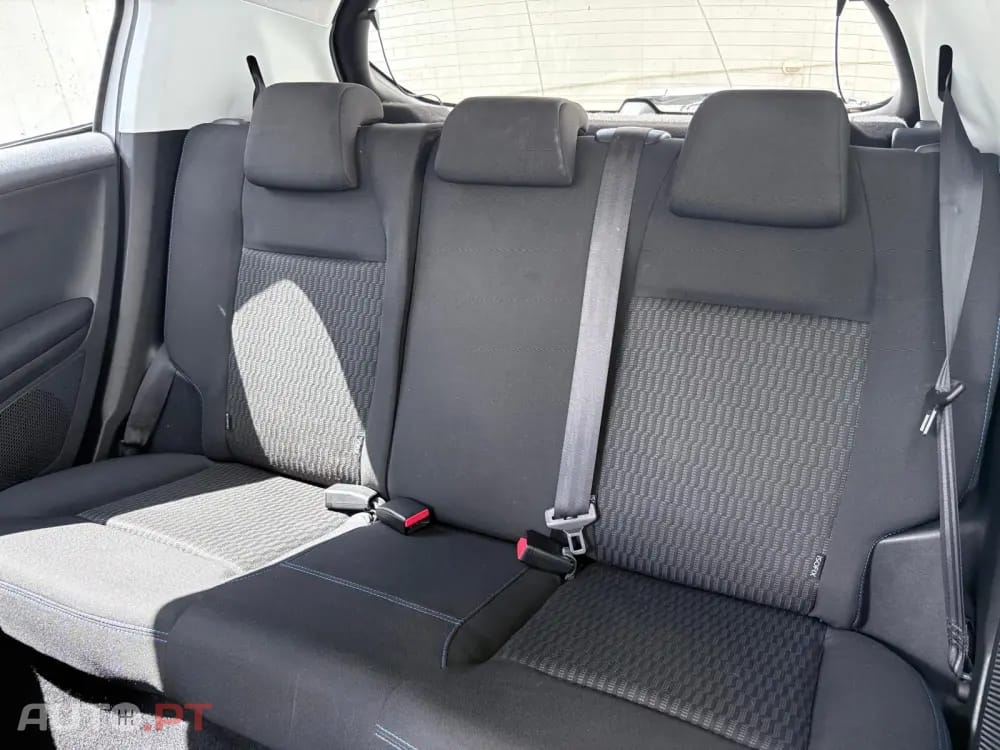 Peugeot 208 1.6 BlueHDi Style