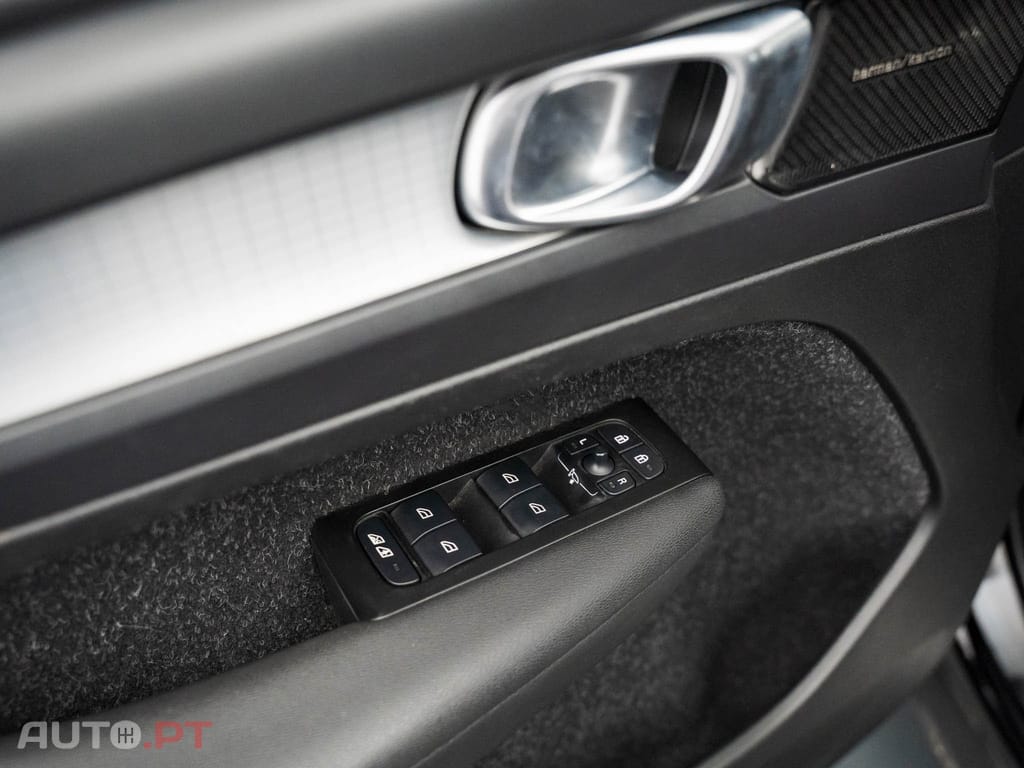 Volvo XC40 1.5 T5 PHEV Inscription Expression