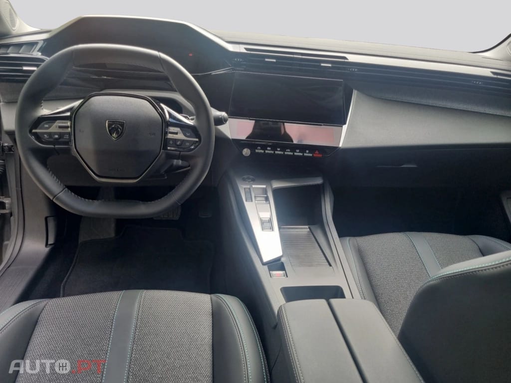 Peugeot 408 1.2 Hybrid Allure e-DCS6 I.V.A DEDUTIVEL 