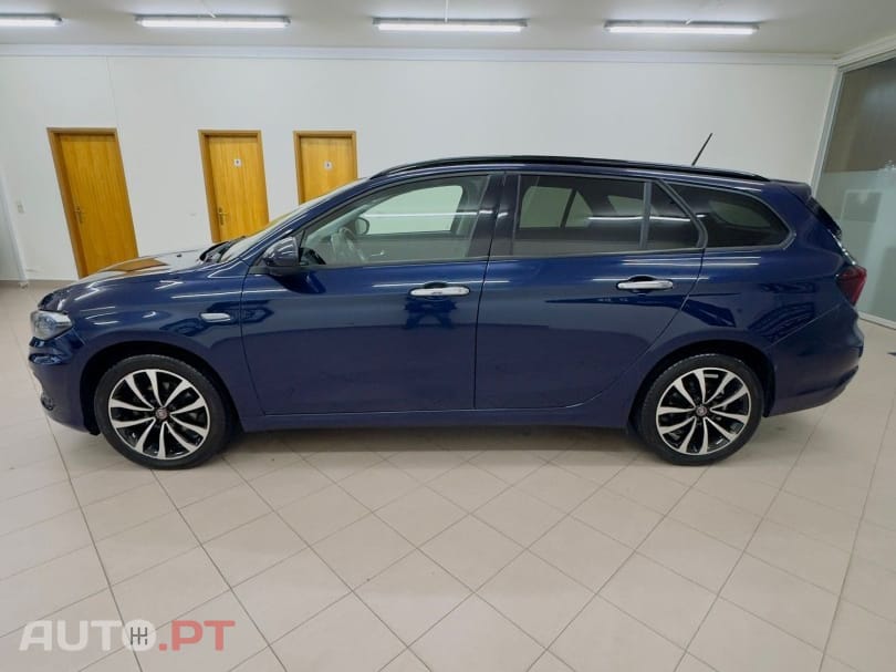 Fiat Tipo 1.3 M-Jet Lounge