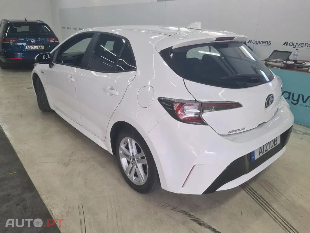 Toyota Corolla 1.8 Hybrid Comfort