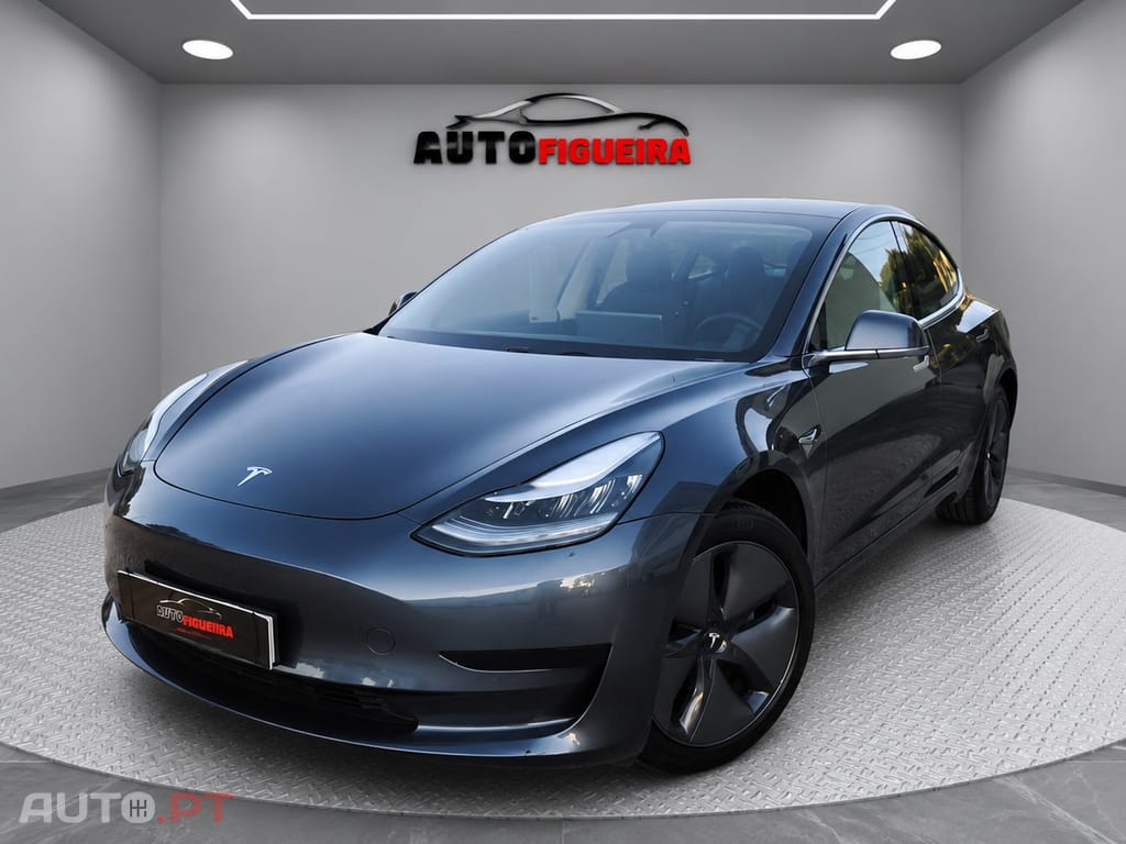 Tesla Model 3 Tração Traseira