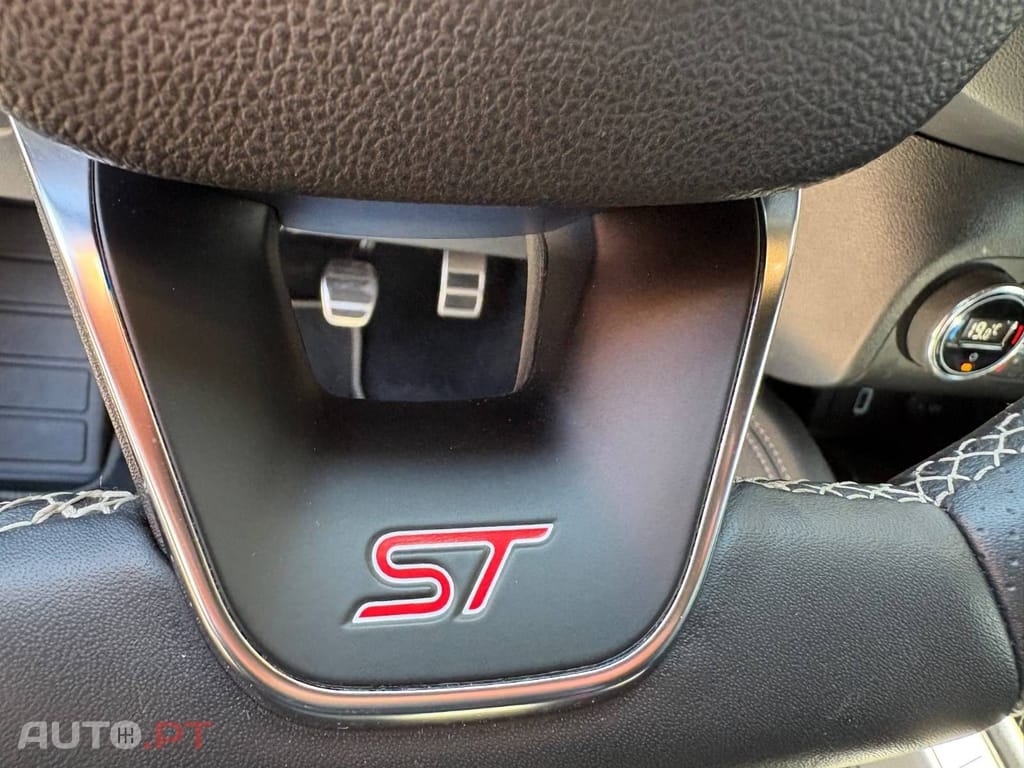 Ford Focus 2.3 EcoBoost ST