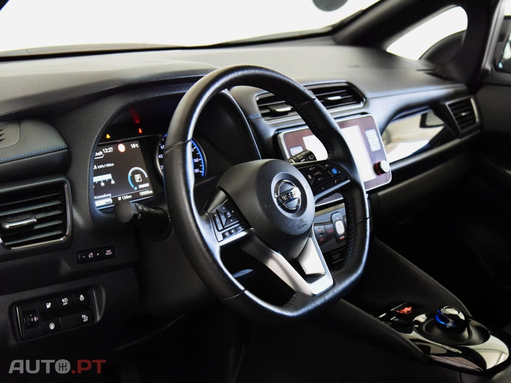 Nissan Leaf N-Connecta