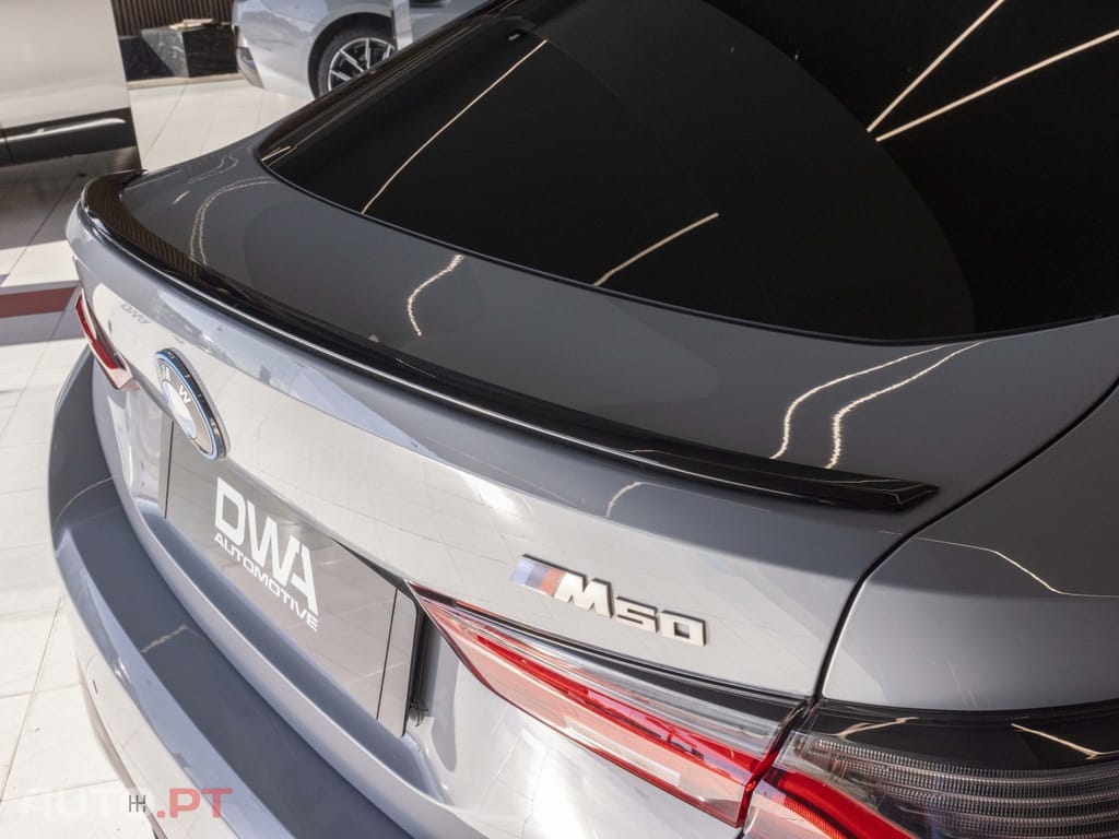BMW i4 M50 Pack Desportivo M Pro