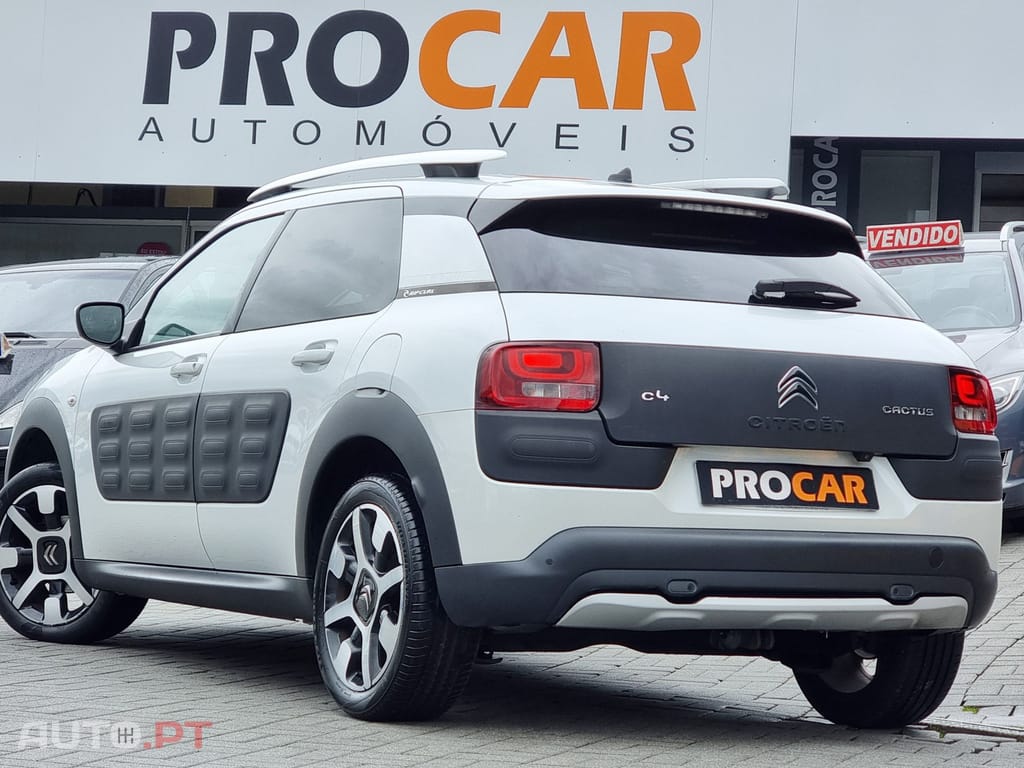 Citroen C4 Cactus 1.2 PureTech Shine EAT6