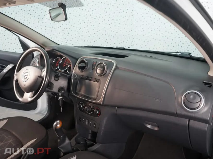 Dacia Sandero 0.9 TCe Confort