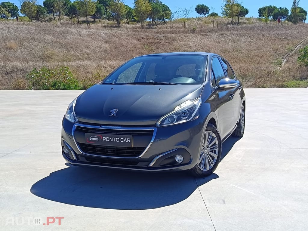 Peugeot 208 1.2 PureTech Style