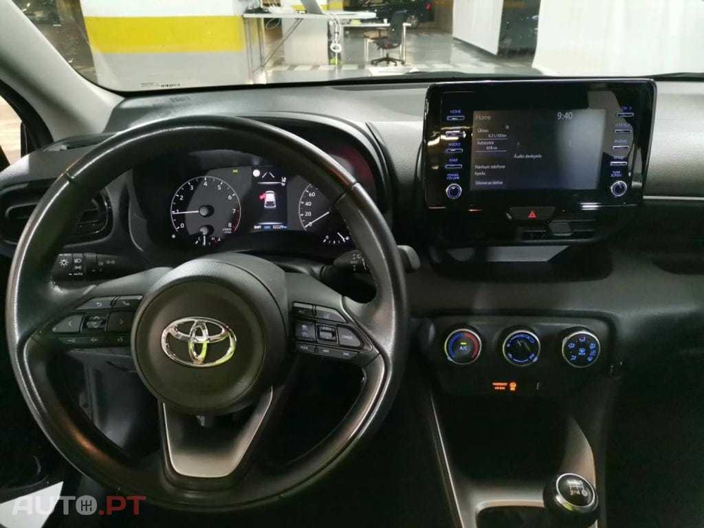 Toyota Yaris 1.0 VVT-I Comfort