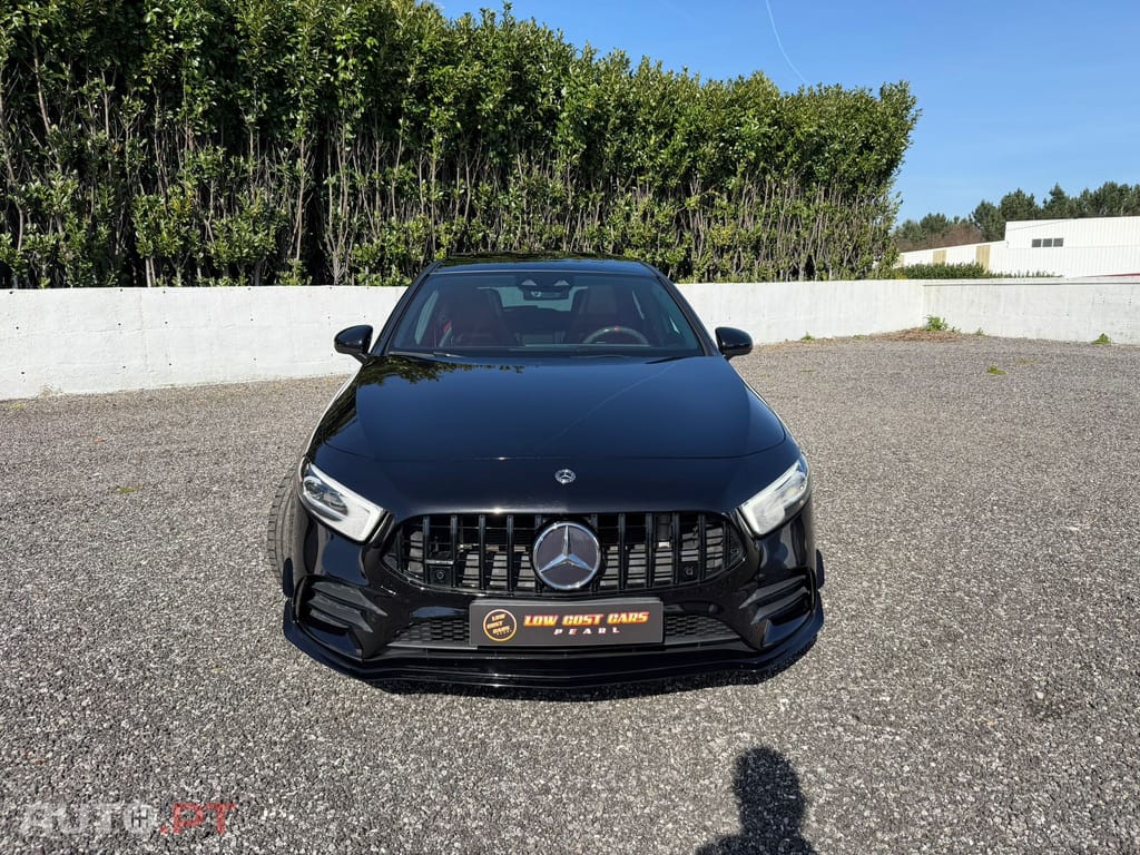Mercedes-Benz A 35 AMG 4Matic Speedshift DCT 7G