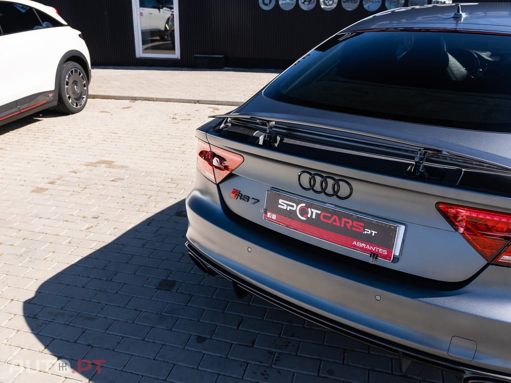 Audi RS7 4.0 TFSI quattro Tiptronic