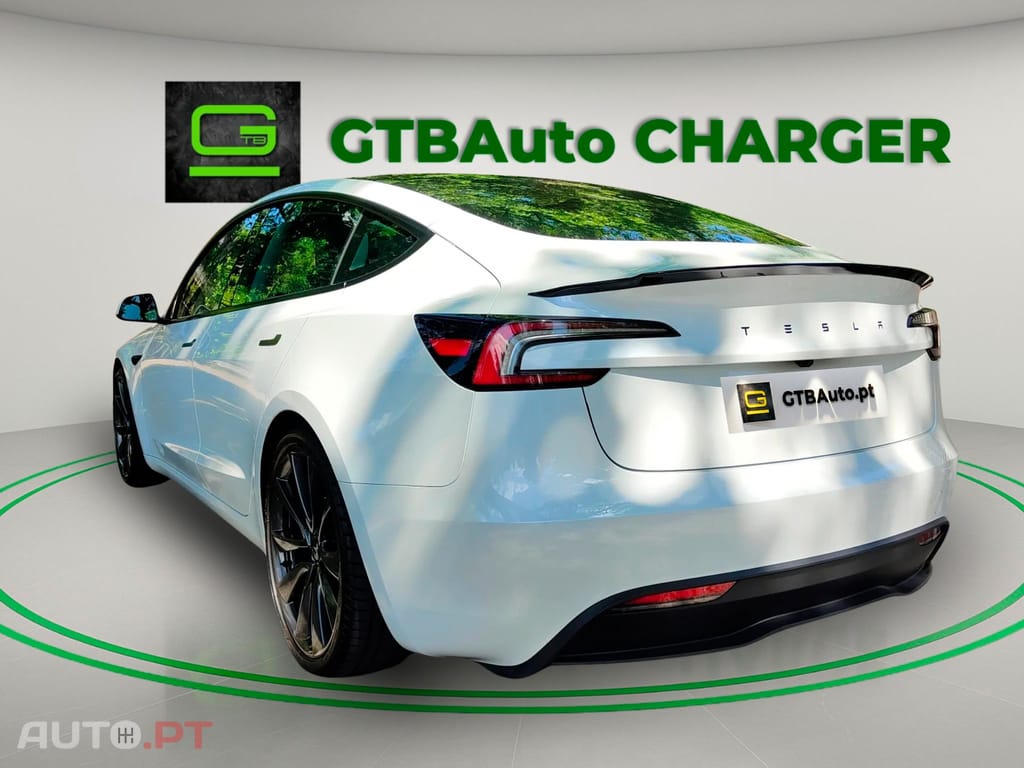 Tesla Model 3 Tração Traseira