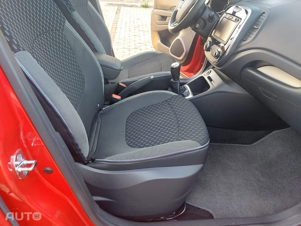 Renault Captur 0.9 TCE Exclusive