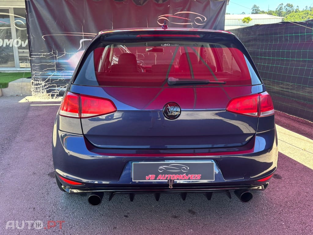 Volkswagen Golf 1.6 TDi BlueMotion Confortline
