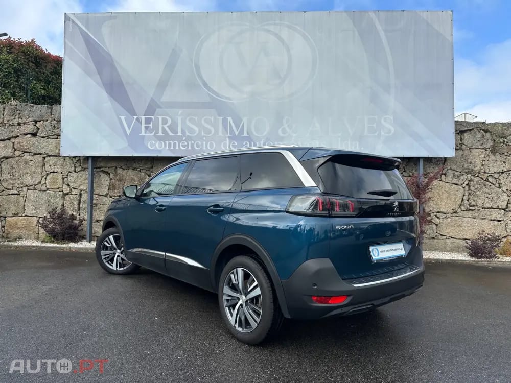 Peugeot 5008 1.5 BlueHDi Allure EAT8