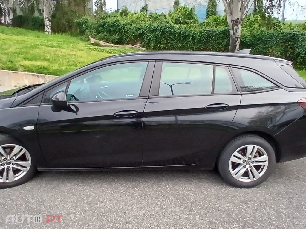 Opel Astra 1.6 CDTI Dynamic S/S