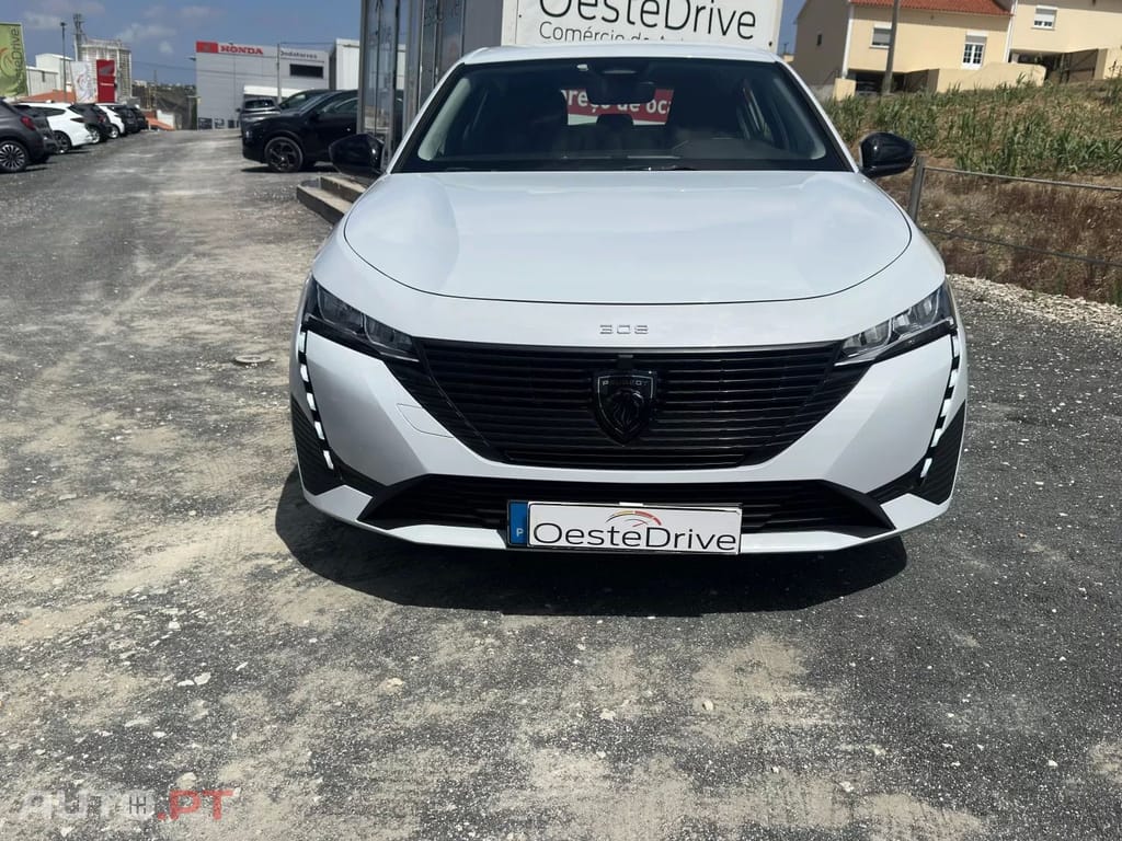 Peugeot 308 1.2 Hybrid Style e-DCS6