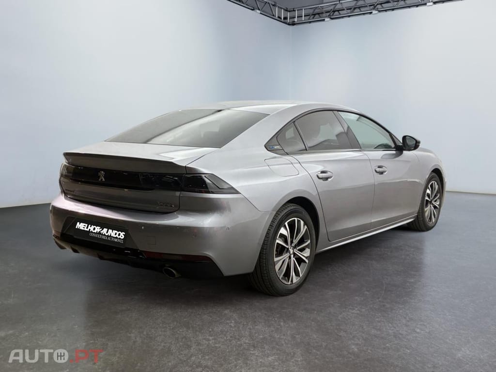 Peugeot 508 1.6 Hybrid Allure Pack e-EAT8
