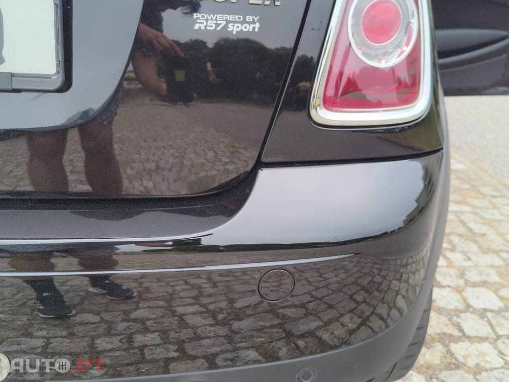 MINI Cooper R57 2015