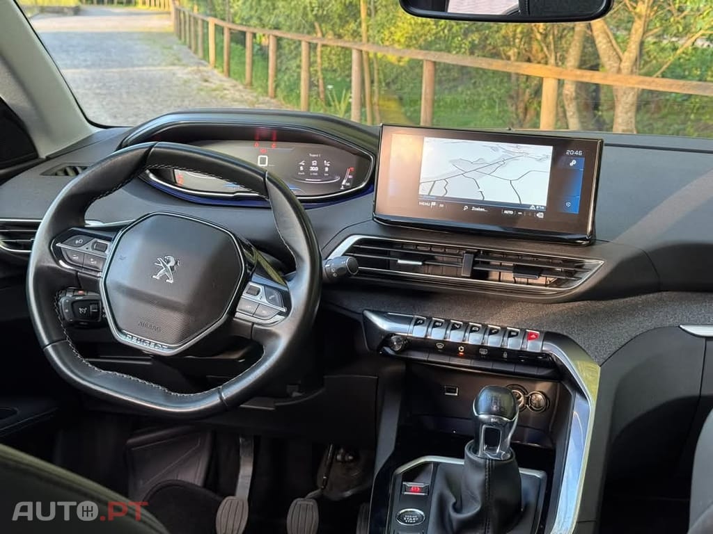 Peugeot 3008 1.5 BlueHDi Allure