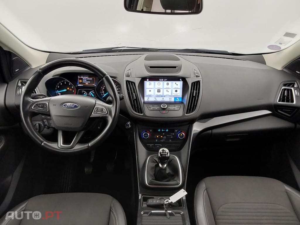 Ford Kuga 1.5 Flexifuel Titanium