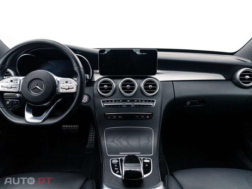 Mercedes-Benz C 300 e AMG Line