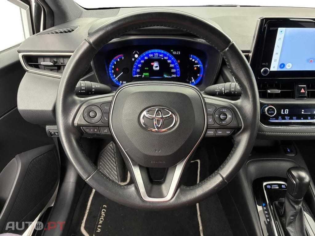 Toyota Corolla 1.8 Hybrid Dynamic