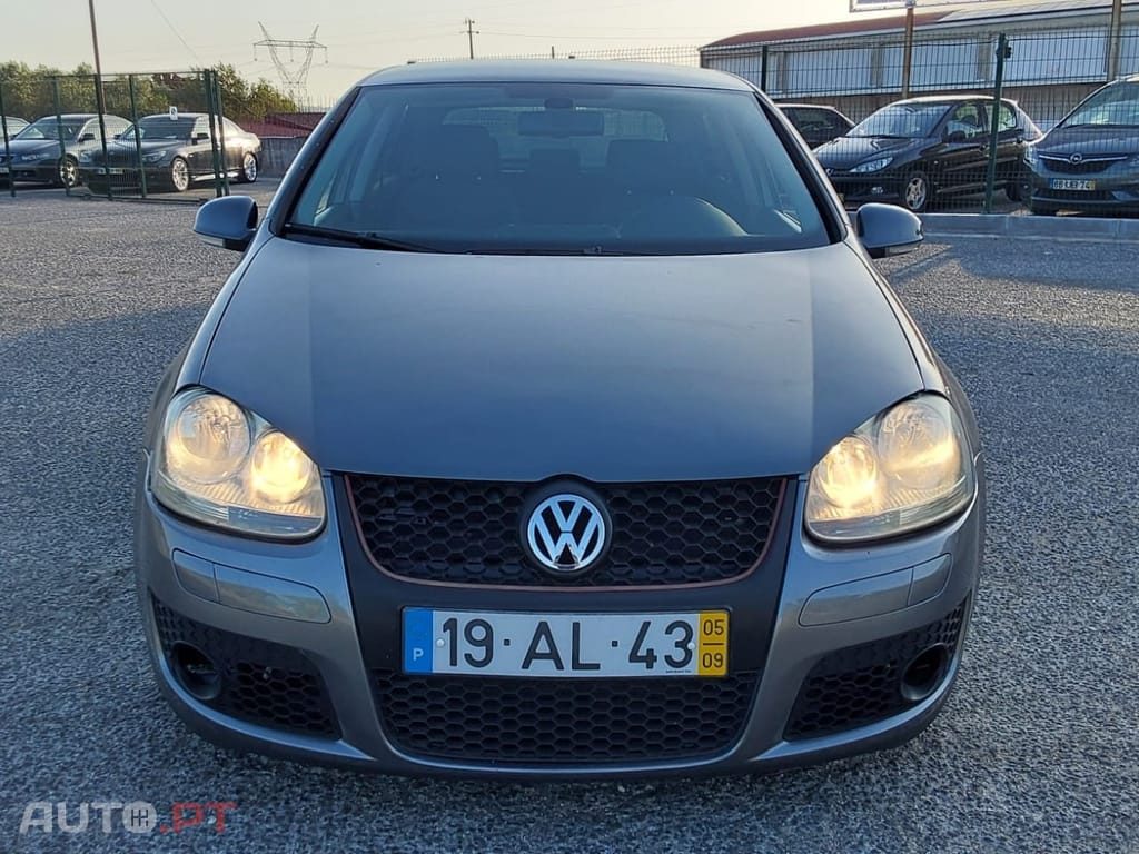 Volkswagen Golf Look GTI