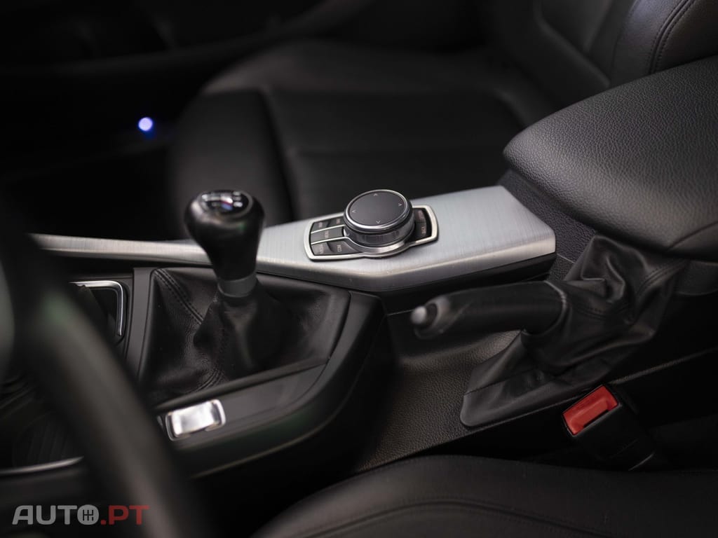 BMW 218 d Coupe Pack M