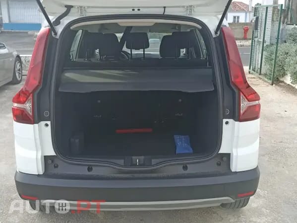 Dacia Jogger 1.0 ECO-G Expression Bi-Fuel