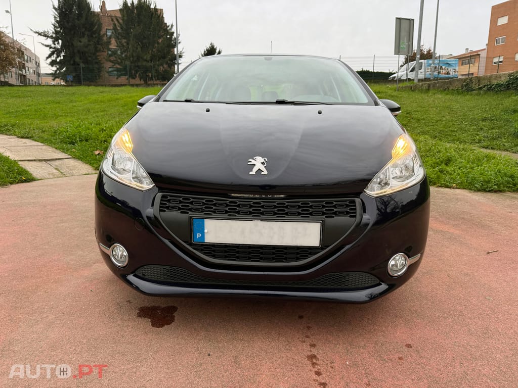 Peugeot 208 1.2 Pure tech