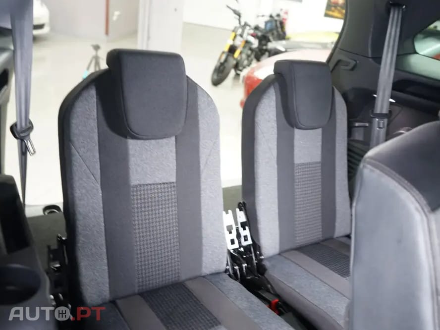 Peugeot 5008 1.5 BlueHDi GT Line