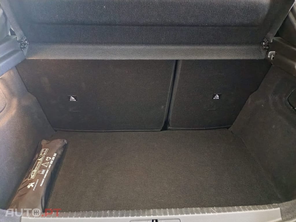 Peugeot 208 1.2 PureTech Allure