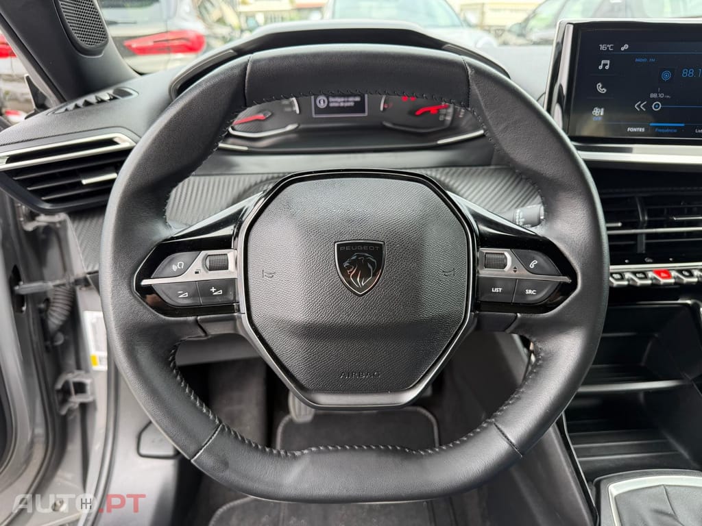 Peugeot 2008 1.2 PureTech Active