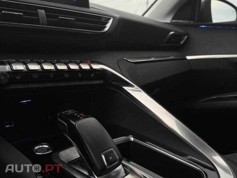 Peugeot 3008 1.2 PureTech GT Pack EAT8