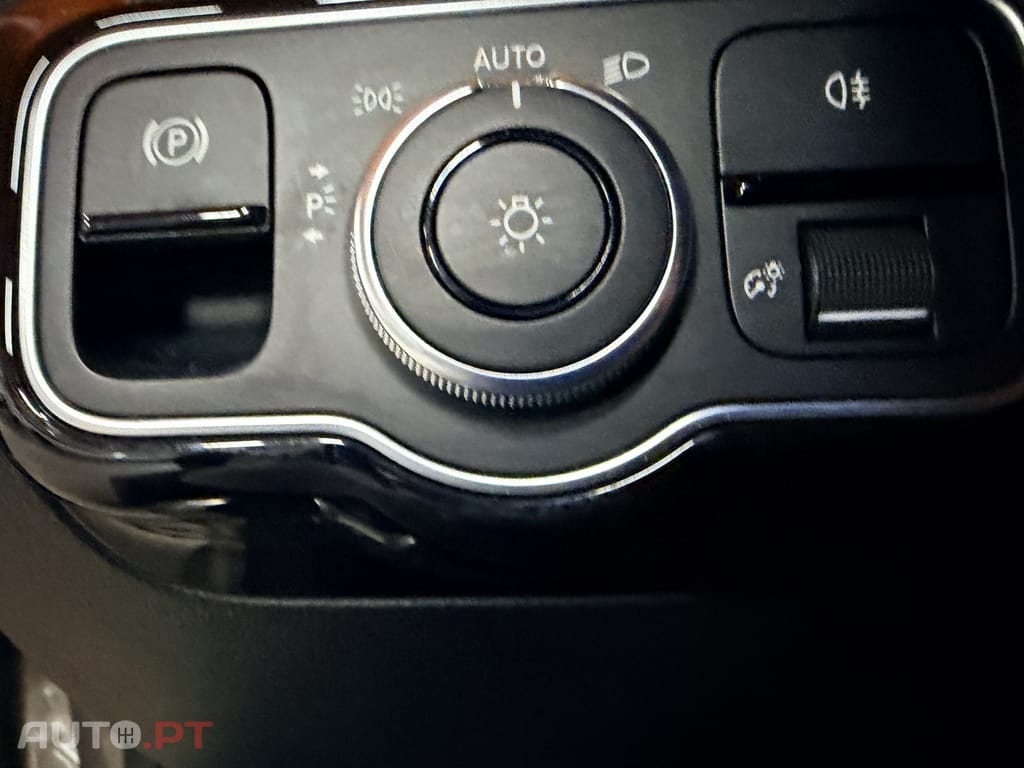 Mercedes-Benz A 180 Advanced Progressive